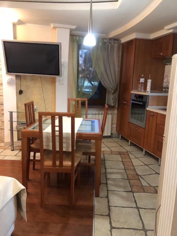 Apartaments Teris Zjytomyr Eksteriør bilde