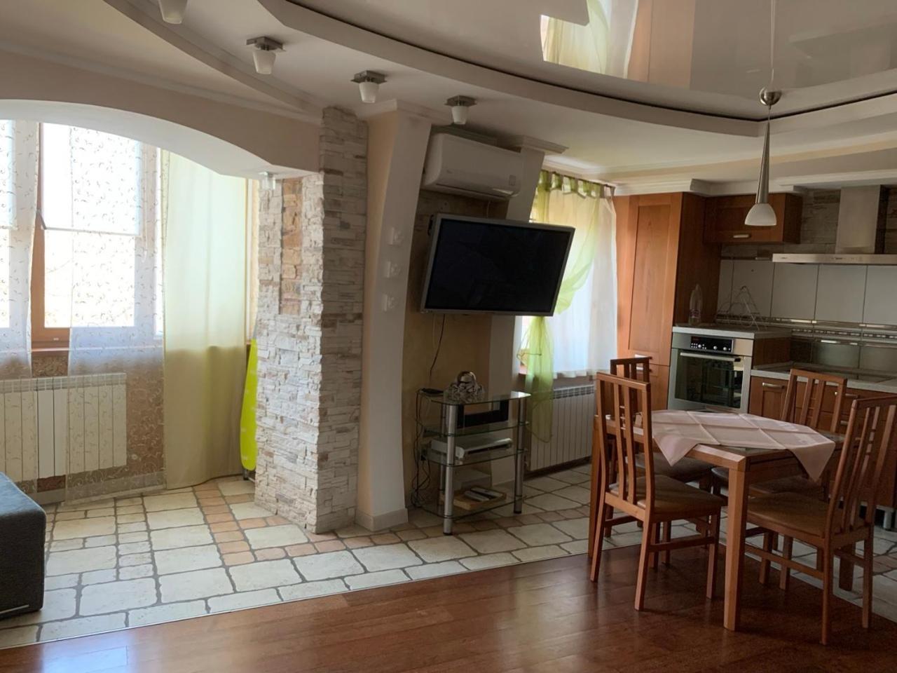 Apartaments Teris Zjytomyr Eksteriør bilde